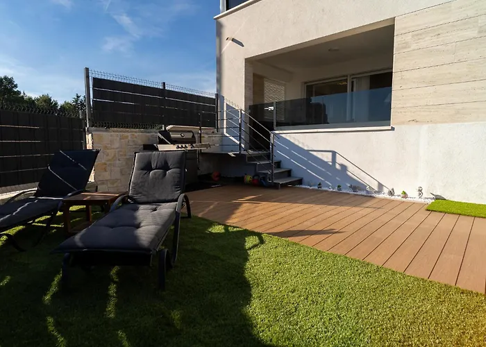Apartment S5 By Belmont Realty