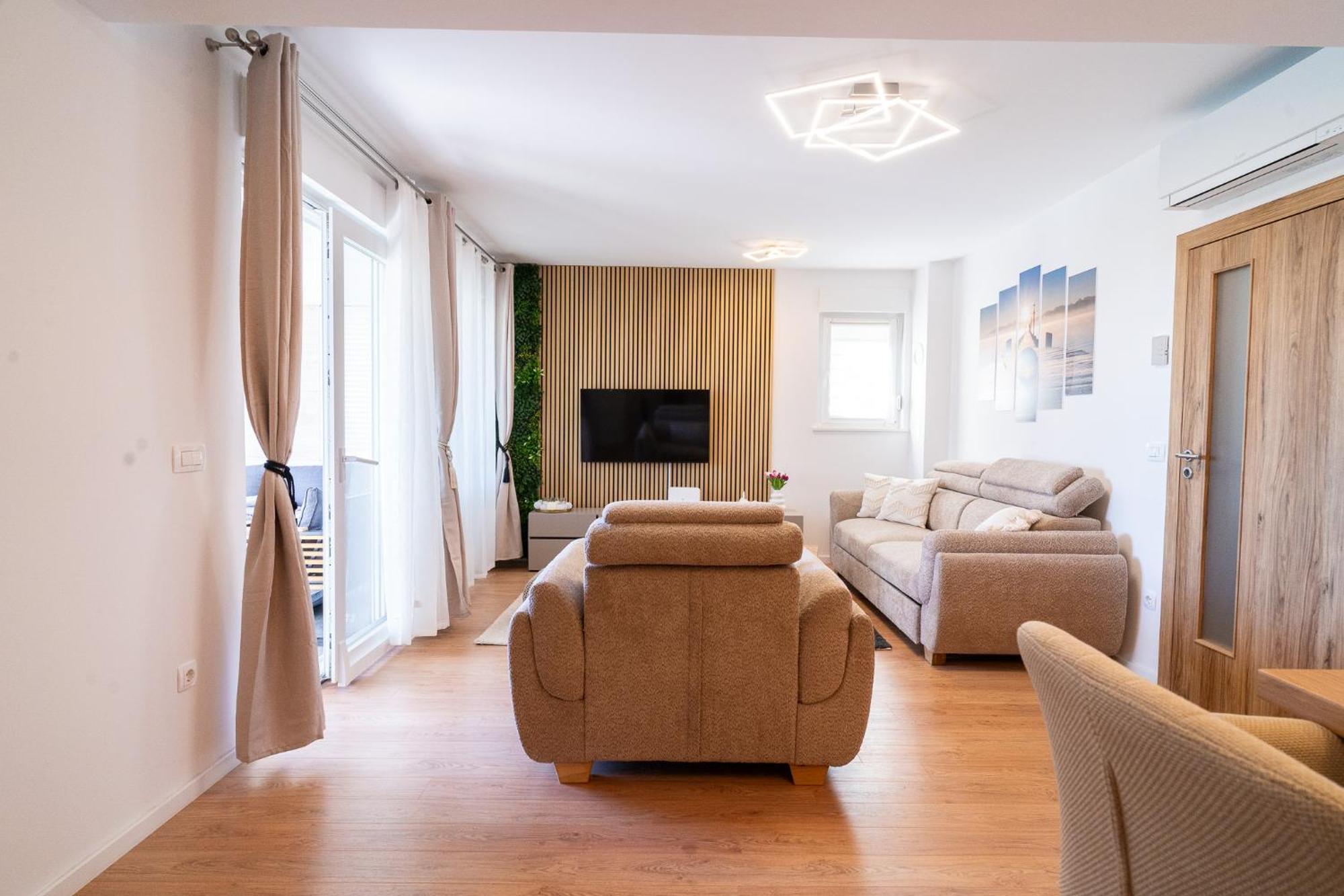S5 By Belmont Realty *