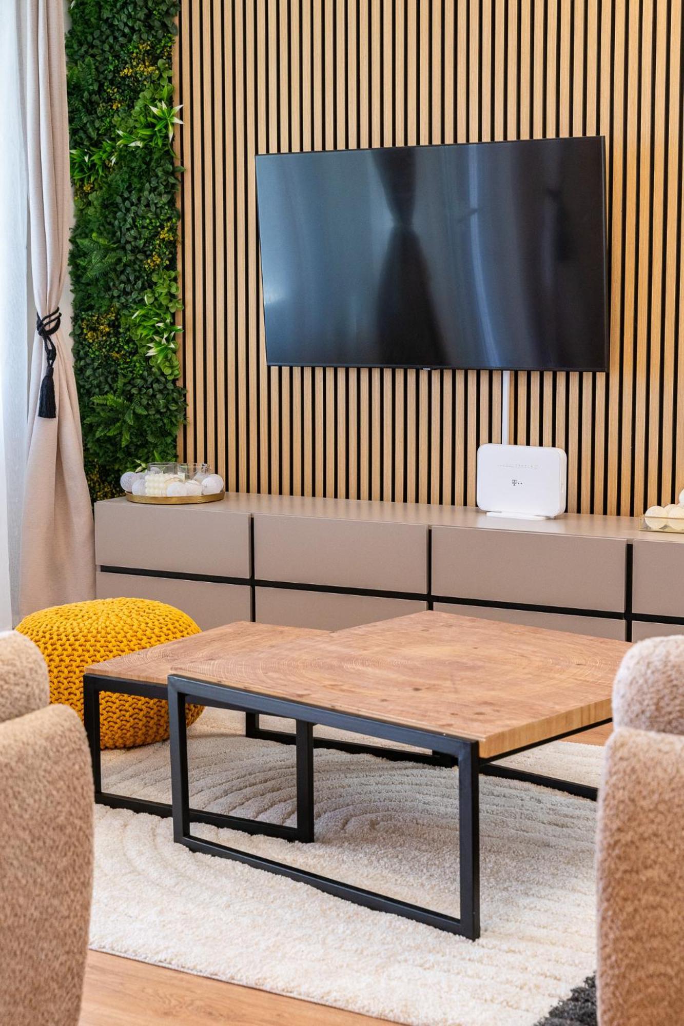 S5 By Belmont Realty Apartman *